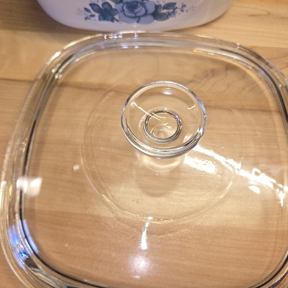 2L Corning Ware White Glass Casserole Dish with Blue Floral...